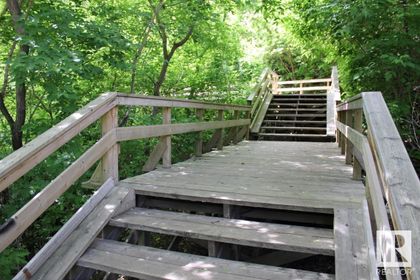 Photo 9 at 9109 98 Street NW, Mill Creek Ravine South, Edmonton