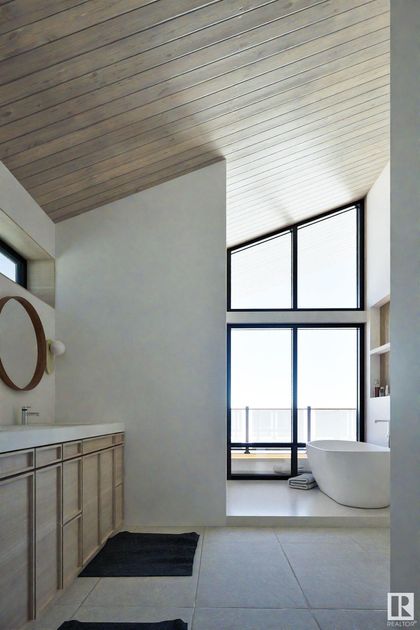 Photo 11 at 10720 57 Avenue NW, Pleasantview, Edmonton