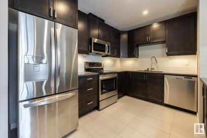 Photo 4 at 609 - 10238 103 Street NW, Downtown, Edmonton