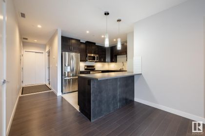 Photo 8 at 609 - 10238 103 Street NW, Downtown, Edmonton