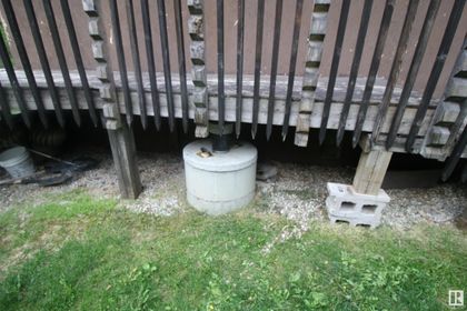 Photo 4 at 53513 Rge Rd 35, Greentree Estates, Rural Lac Ste. Anne County