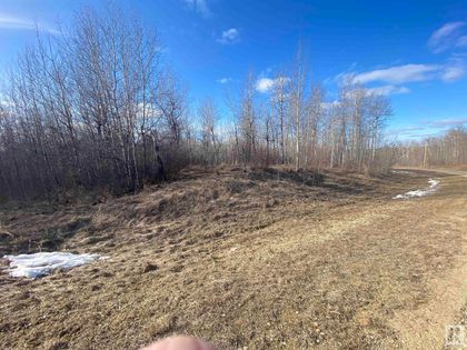 Photo 3 at 14 54419 Rge Rd 14, Bilby Heights, Rural Lac Ste. Anne County