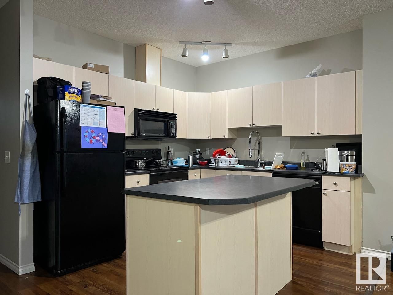 106 3010 33 Avenue, Silver Berry, Edmonton (E4371824)