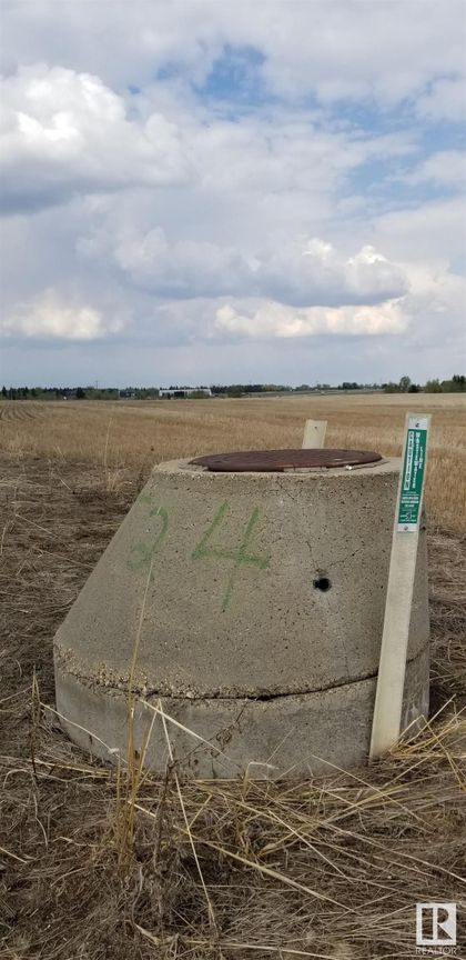 Photo 2 at 2503 227 Avenue NW, Rural North East Horse Hills, Edmonton