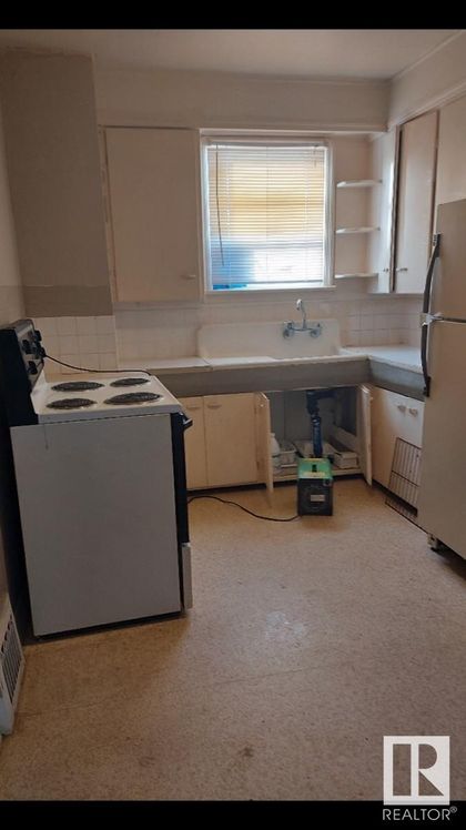 Photo 14 at 11206 85 Street NW, Parkdale, Edmonton