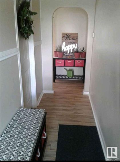 Photo 6 at 11932 62 Street NW, Montrose, Edmonton