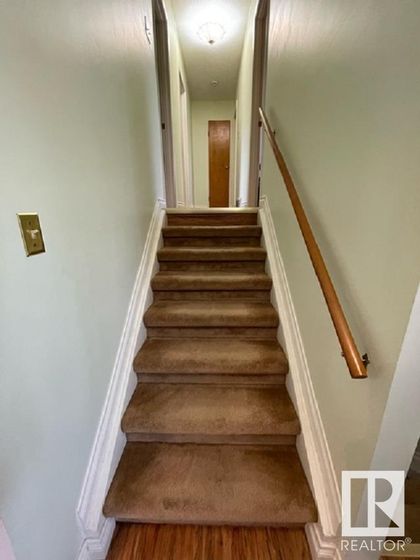 Photo 13 at 14617 106 Avenue NW, Grovenor, Edmonton