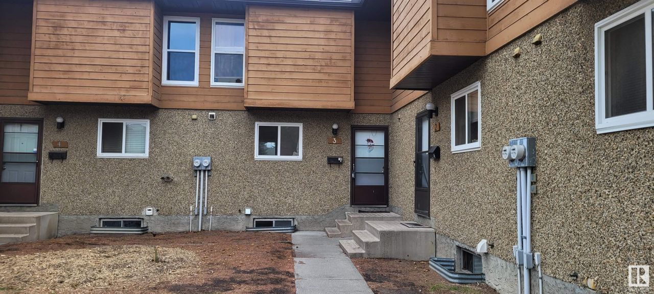3 3812 20 Avenue, Daly Grove, Edmonton (E4388100)