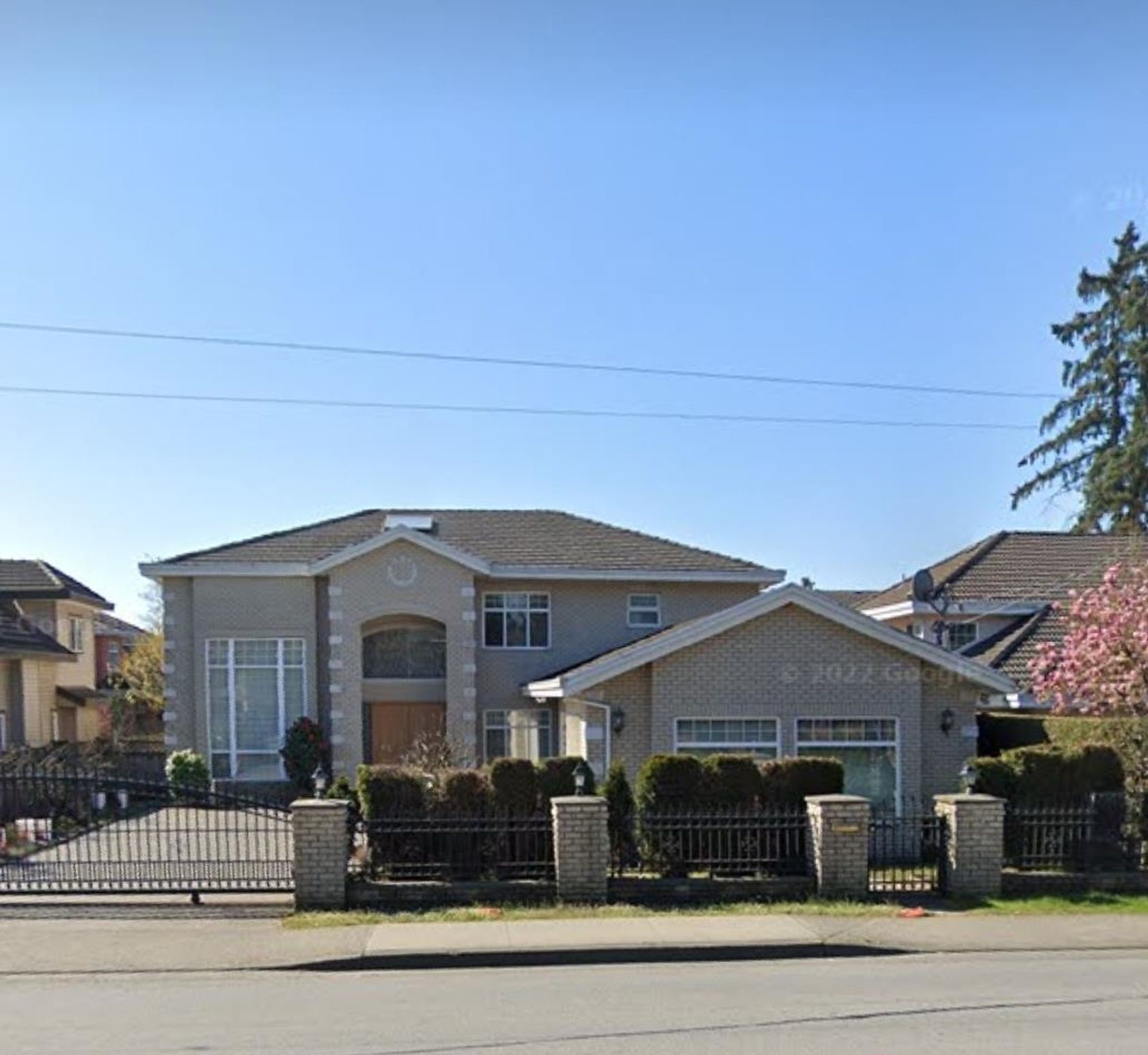 8340 Blundell Road, Garden City, Richmond by Joe Lee - Real Broker 8340 Blundell Road, Garden City, Richmond