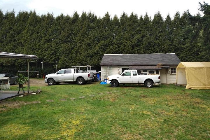 Photo 4 at 11726 203 Street, Southwest Maple Ridge, Maple Ridge Photo 4 at 11726 203 Street, Southwest Maple Ridge, Maple Ridge