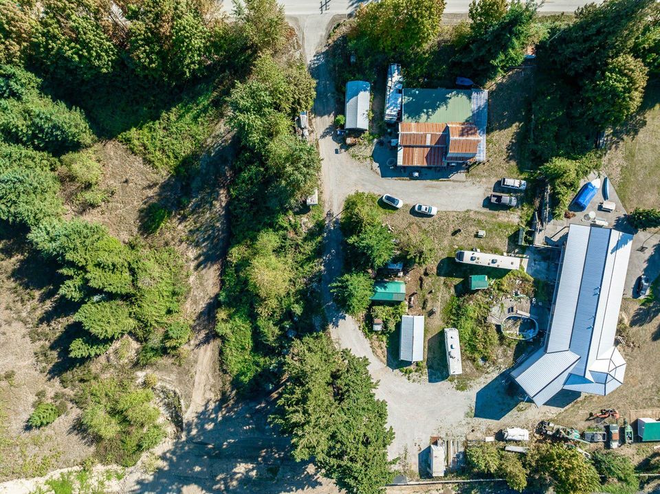 Photo 6 at 857 Bradner Road, Aberdeen, Abbotsford