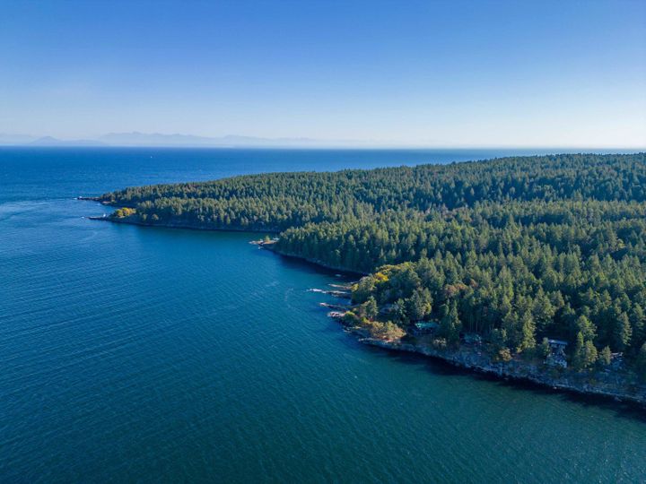 Photo 18 at 315 Deacon Lane, Galiano Island, Islands-Van. & Gulf