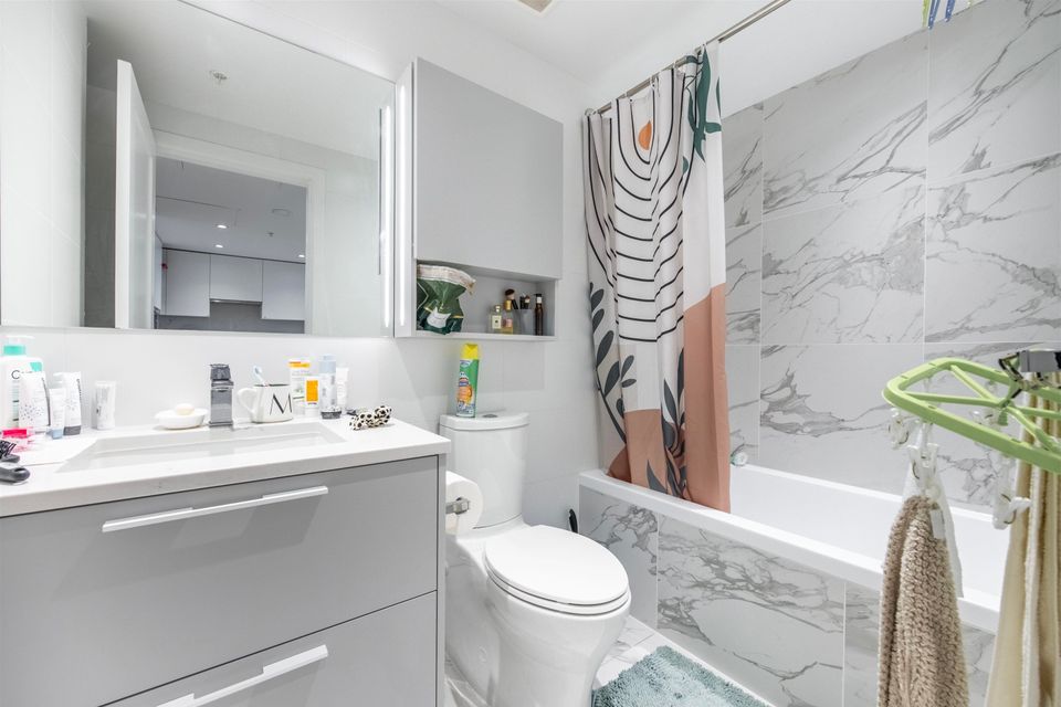 Photo 13 at 2108 - 6699 Dunblane Avenue, Metrotown, Burnaby South Photo 13 at 2108 - 6699 Dunblane Avenue, Metrotown, Burnaby South