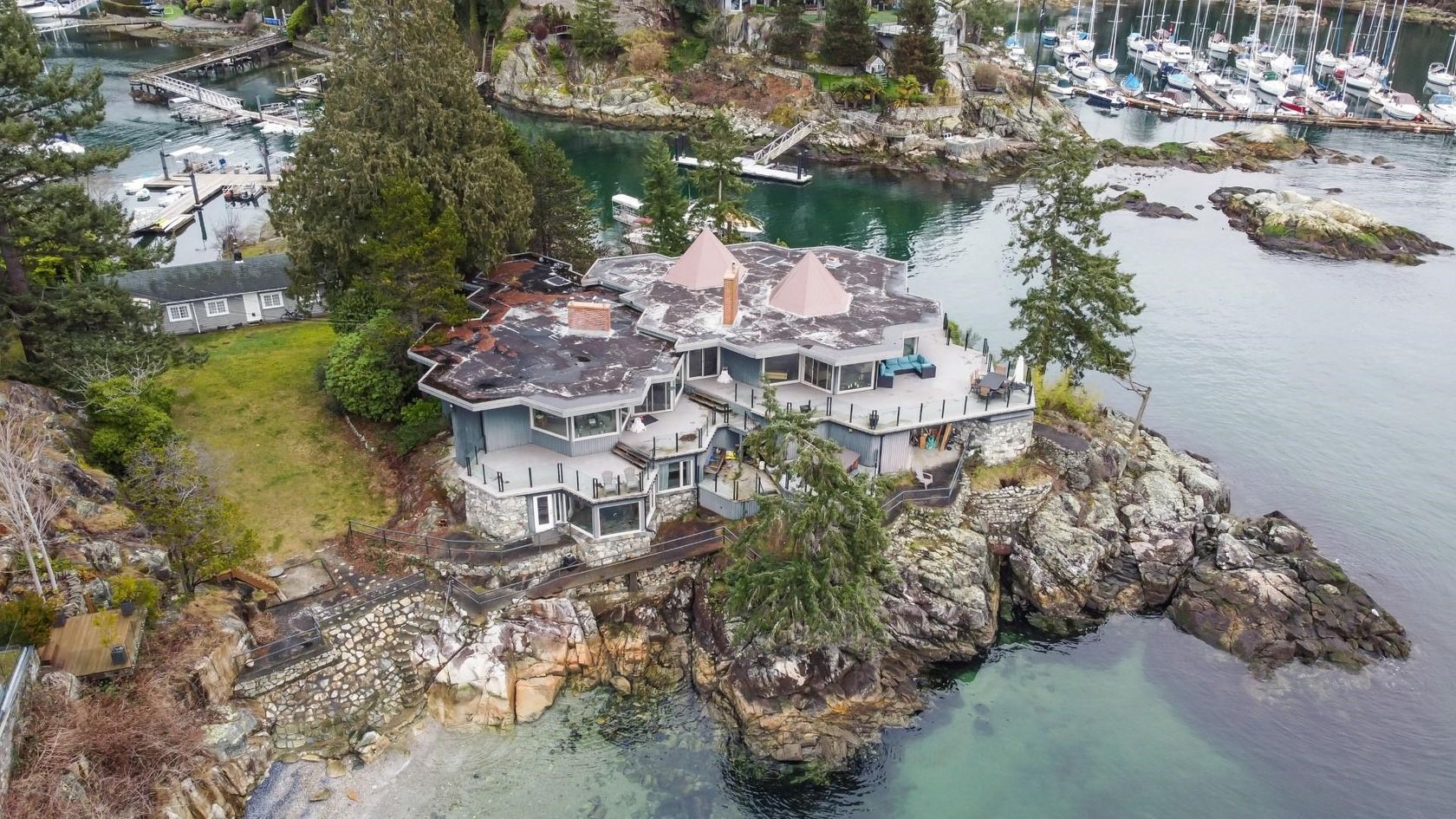 Photo 4 at 5806 Eagle Island, Eagle Harbour, West Vancouver Photo 4 at 5806 Eagle Island, Eagle Harbour, West Vancouver