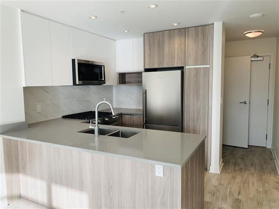 603 - 8940 University Crescent1