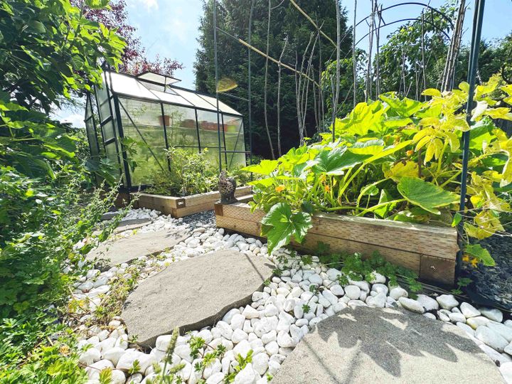 Photo 35 at 1922 136 Street, Crescent Bch Ocean Pk., South Surrey White Rock