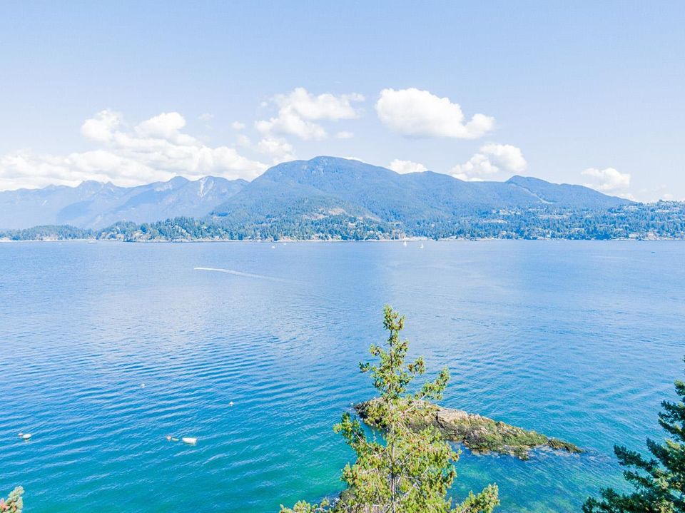 Photo 15 at 16 Passage Island, Passage Island, West Vancouver Photo 15 at 16 Passage Island, Passage Island, West Vancouver