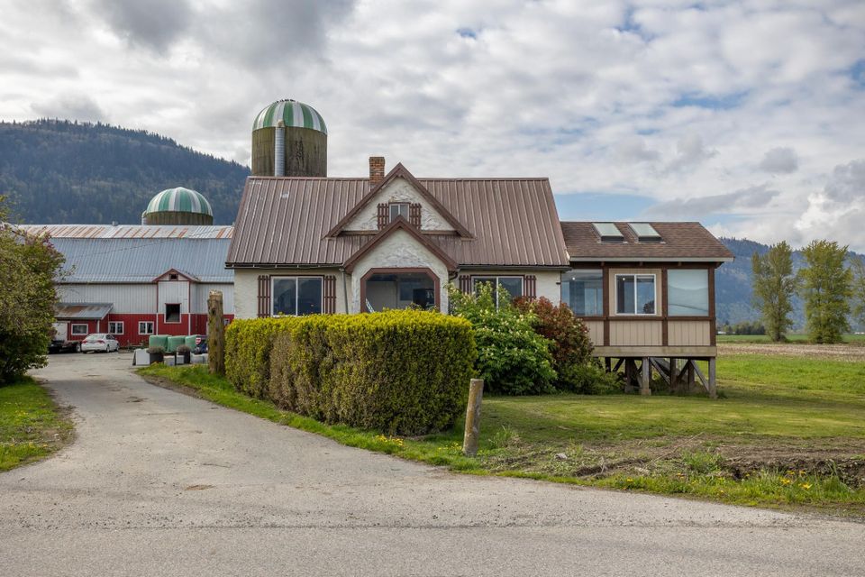 Photo 19 at 39464 Wells Line Road, Sumas Prairie, Abbotsford Photo 19 at 39464 Wells Line Road, Sumas Prairie, Abbotsford