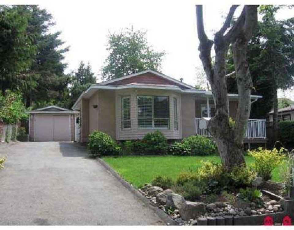 Photo 1 at 14038 114a Avenue, Bolivar Heights, North Surrey