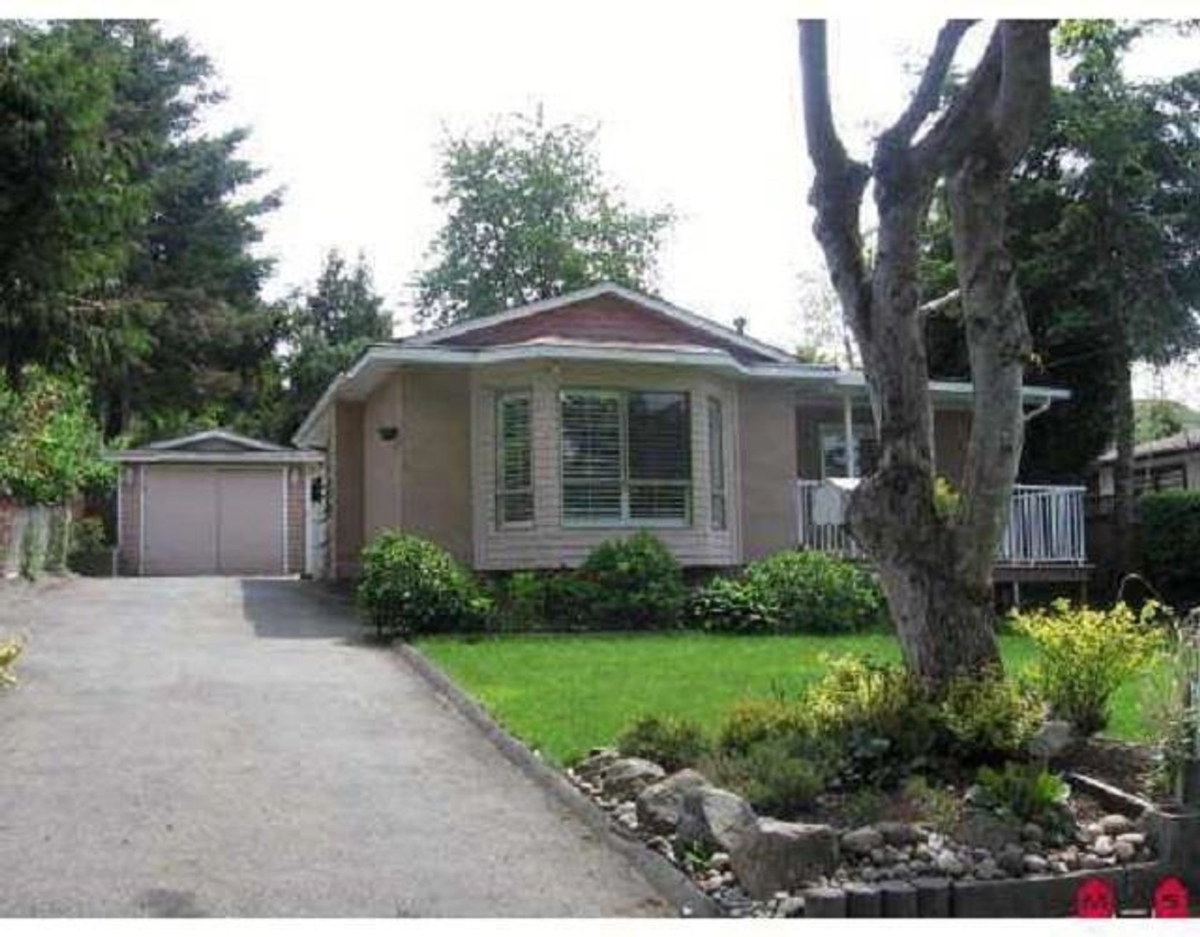 14038 114a Avenue, Bolivar Heights, North Surrey photo number 2 14038 114a Avenue, Bolivar Heights, North Surrey photo number 2