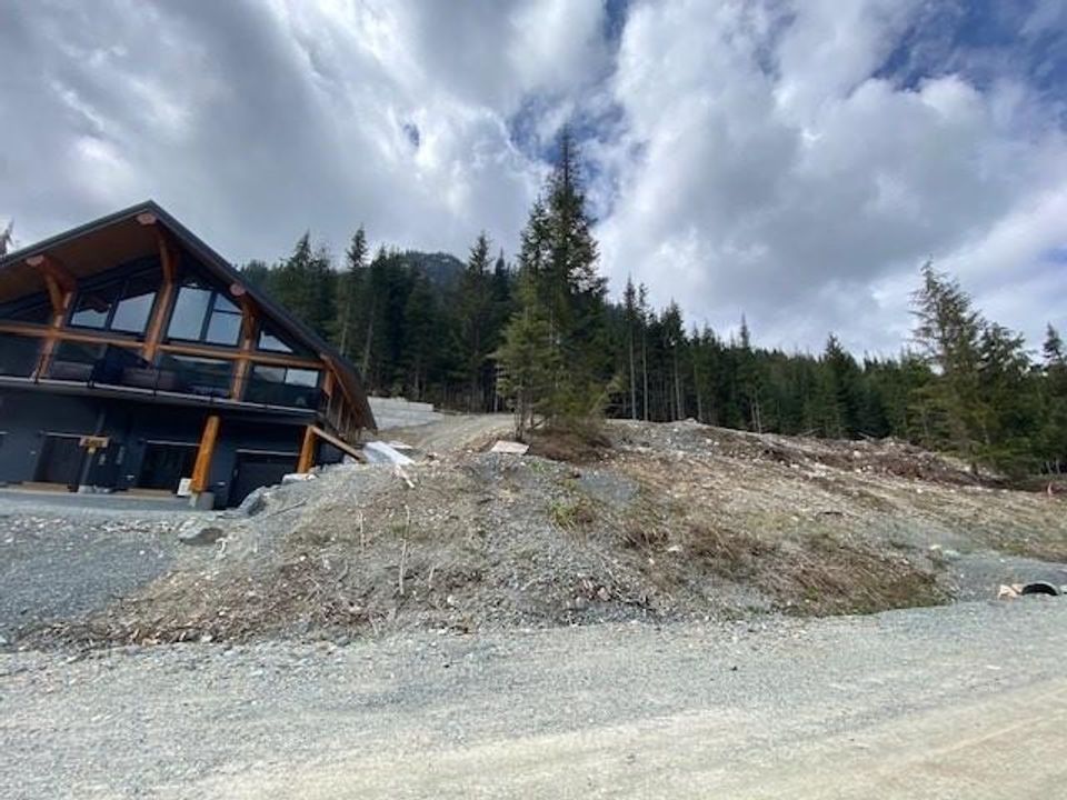 Photo 6 at 20579 Edelweiss Drive, Hemlock, Mission