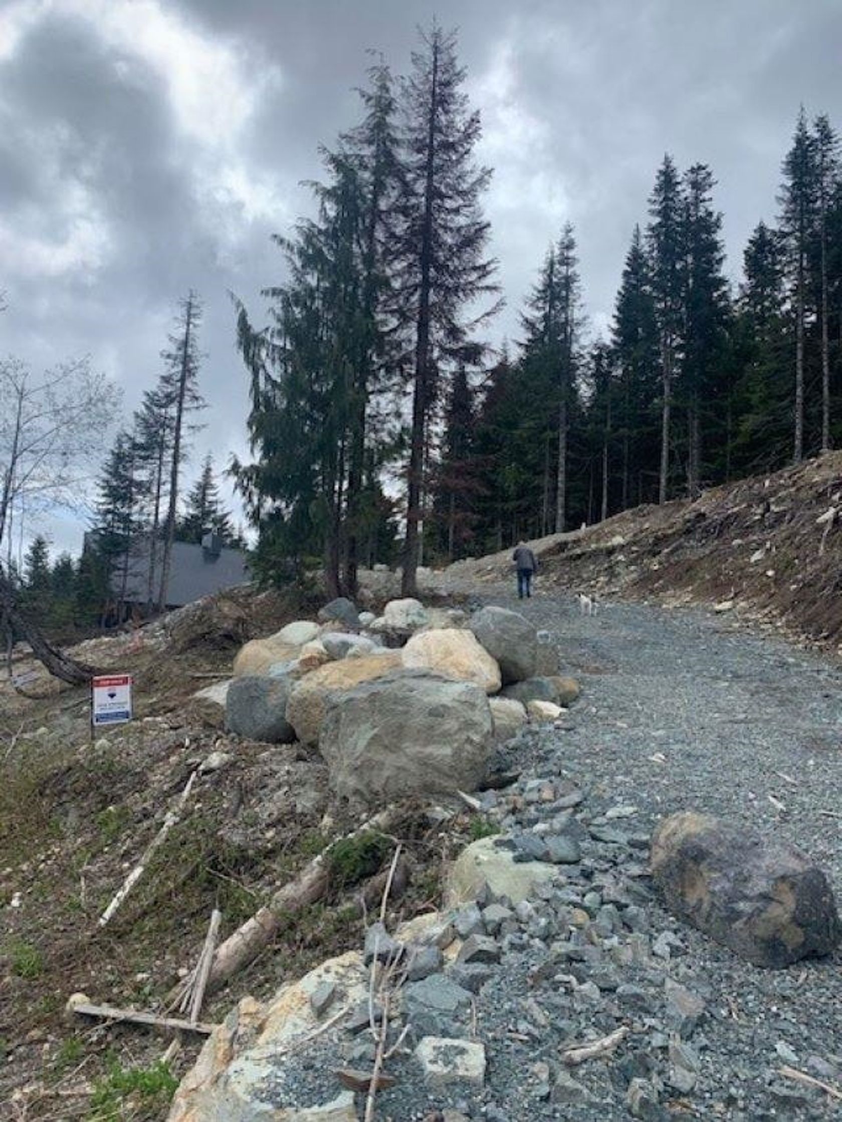 Photo 5 at 20579 Edelweiss Drive, Hemlock, Mission Photo 5 at 20579 Edelweiss Drive, Hemlock, Mission