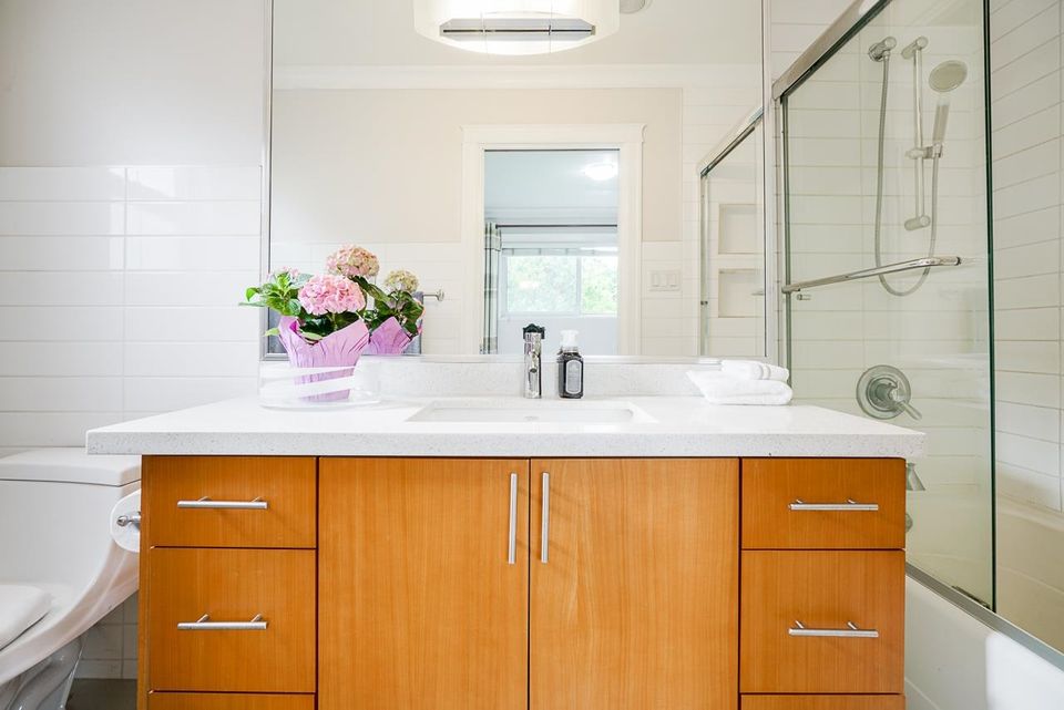 Photo 14 at 6025 Dickens Street, Upper Deer Lake, Burnaby South