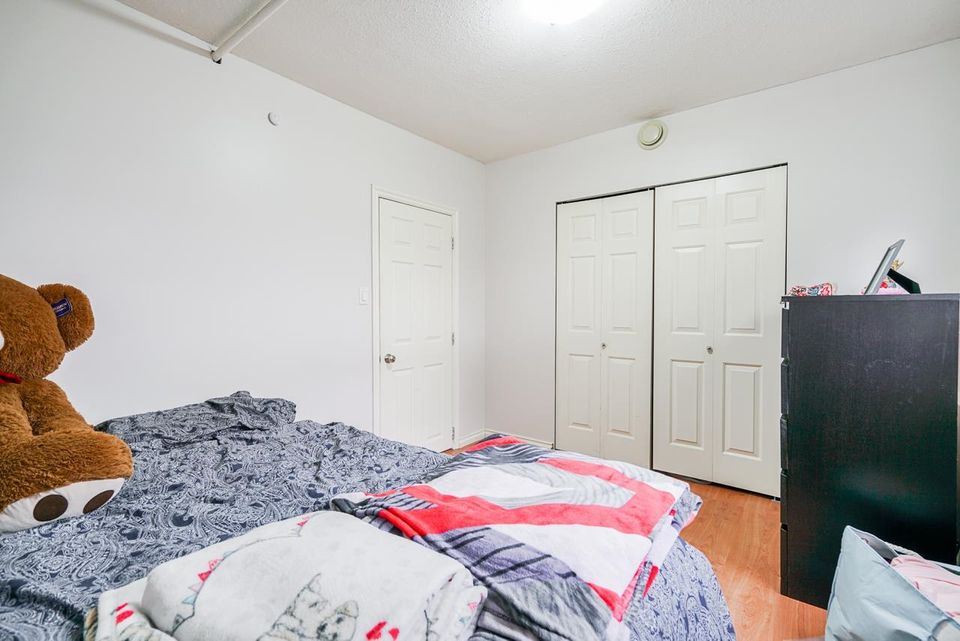 Photo 27 at 6025 Dickens Street, Upper Deer Lake, Burnaby South