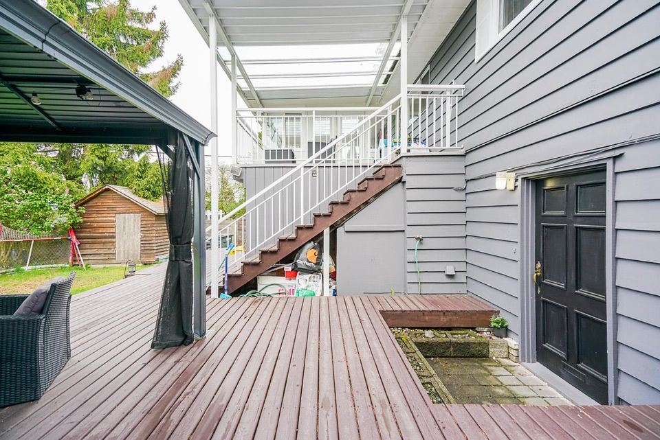 Photo 33 at 6025 Dickens Street, Upper Deer Lake, Burnaby South