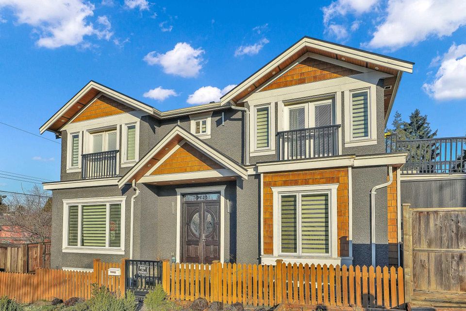 Photo 14 at 3705 Price Street, Central Park BS, Burnaby South