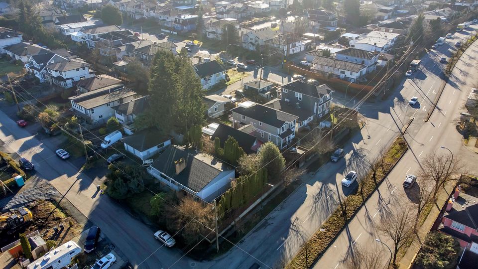 Photo 20 at 3705 Price Street, Central Park BS, Burnaby South