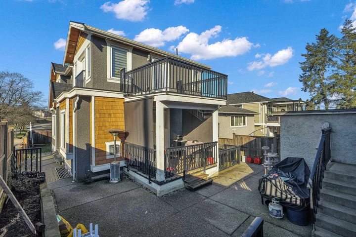 Photo 15 at 3705 Price Street, Central Park BS, Burnaby South Photo 15 at 3705 Price Street, Central Park BS, Burnaby South