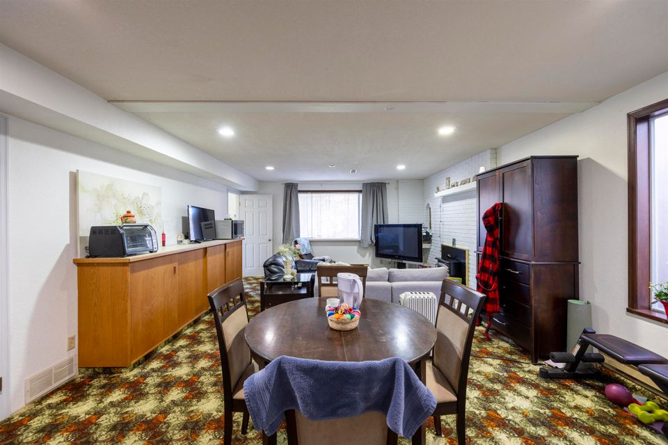 Photo 7 at 5555 Wallace Road, Steveston North, Richmond