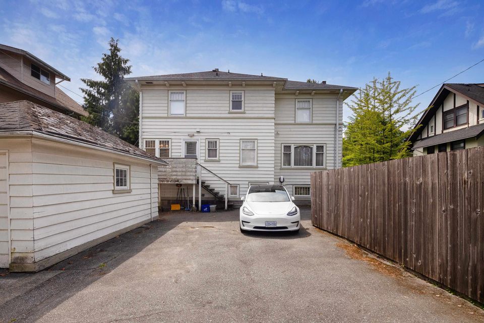 Photo 33 at 1121 W 16th Avenue, Fairview VW, Vancouver West
