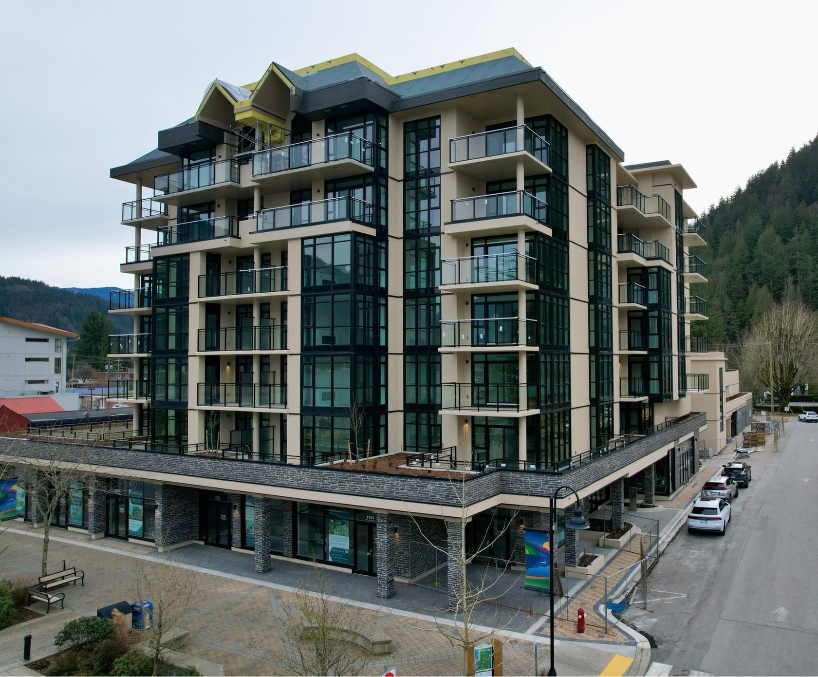 Photo 2 at 308 - 120 Esplanade Avenue, Harrison Hot Springs, Harrison Lake Photo 2 at 308 - 120 Esplanade Avenue, Harrison Hot Springs, Harrison Lake