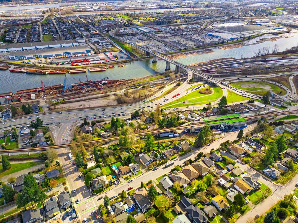 Photo 6 at 2119 Marine Way, Connaught Heights, New Westminster