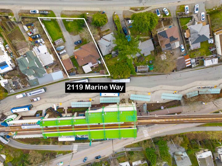 Photo 2 at 2119 Marine Way, Connaught Heights, New Westminster Photo 2 at 2119 Marine Way, Connaught Heights, New Westminster