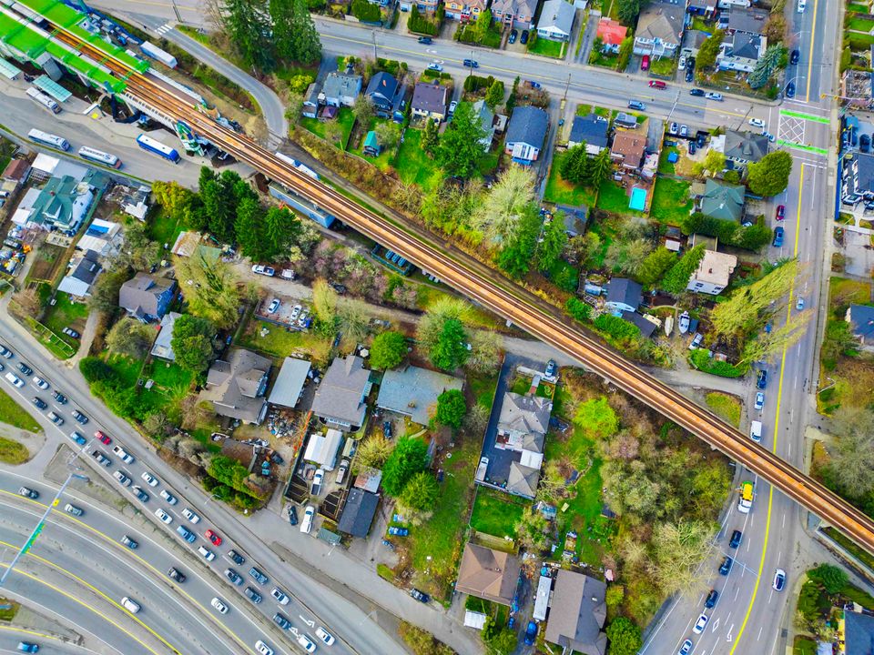 Photo 3 at 2008A Seventh Avenue, Connaught Heights, New Westminster