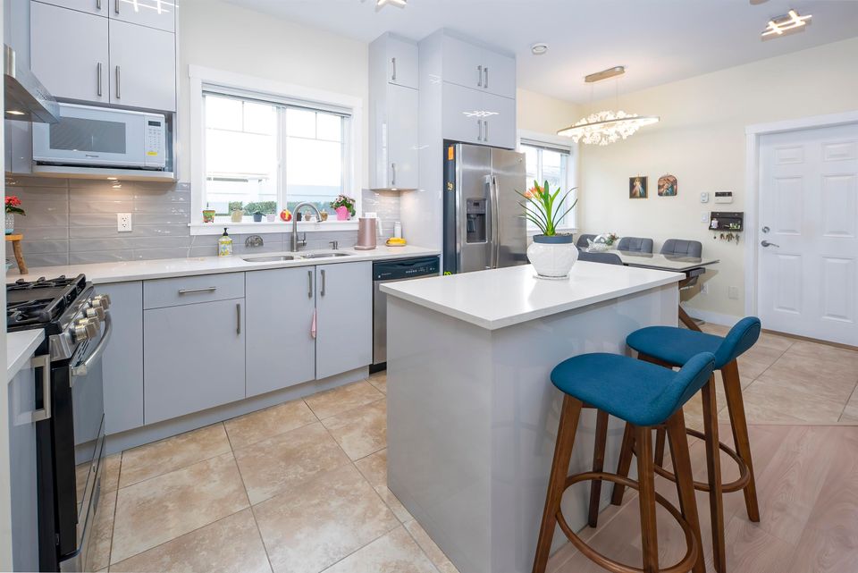 37 - 11393 Steveston Highway4
