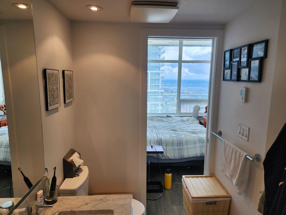 Photo 10 at 5803 - 6461 Telford Avenue, Metrotown, Burnaby South Photo 10 at 5803 - 6461 Telford Avenue, Metrotown, Burnaby South