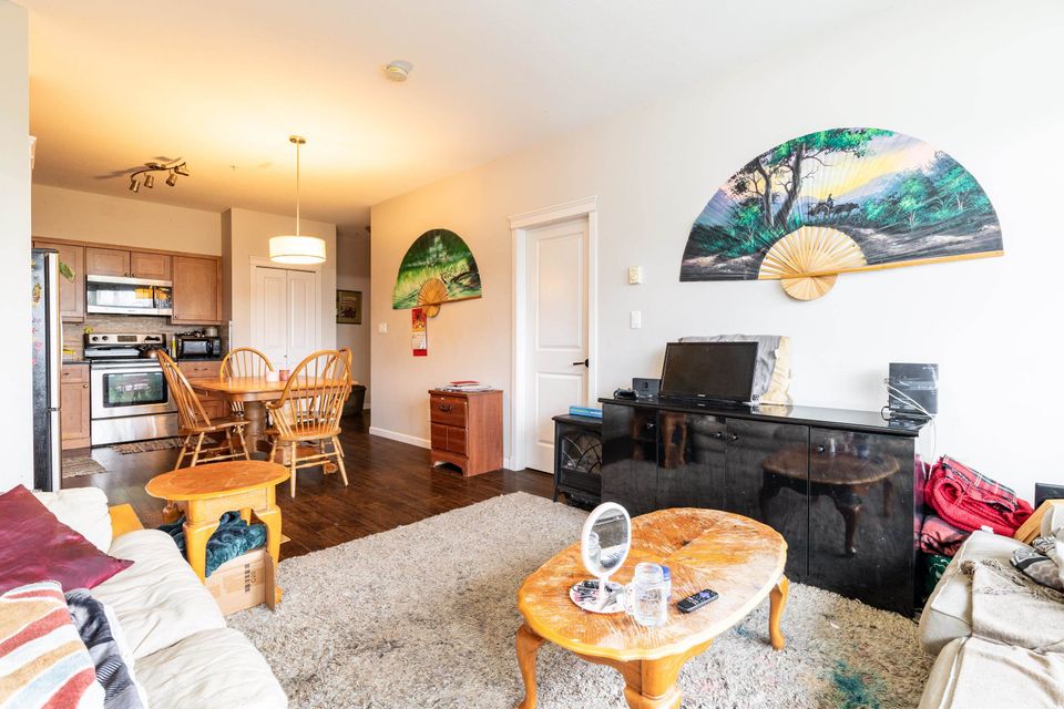 Photo 14 at 304 - 22858 Lougheed Highway, East Central, Maple Ridge