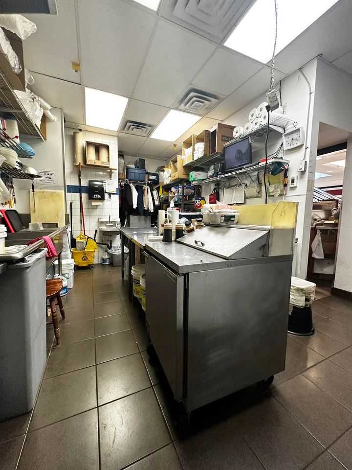 Photo 7 at 2010 - 6060 Minoru Boulevard, Brighouse, Richmond