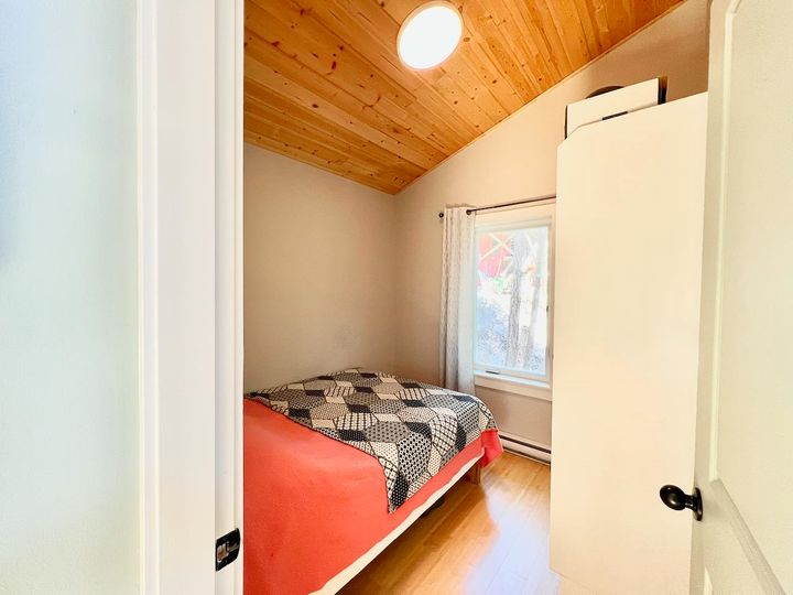 Photo 20 at 362 Barque Road, Mayne Island, Islands-Van. & Gulf