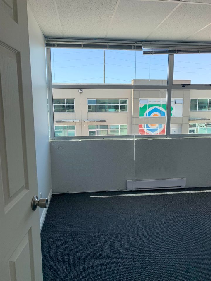 Photo 11 at 110 - 418 E Kent Avenue South, South Marine, Vancouver East