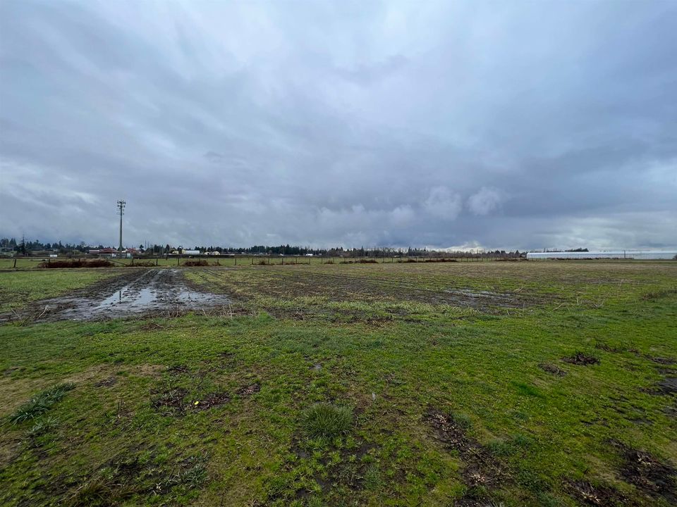 Photo 3 at 12957 210 Street, Northwest Maple Ridge, Maple Ridge