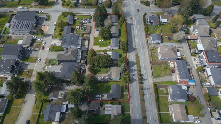 Photo 3 at 15036 88 Avenue, Bear Creek Green Timbers, Surrey Photo 3 at 15036 88 Avenue, Bear Creek Green Timbers, Surrey
