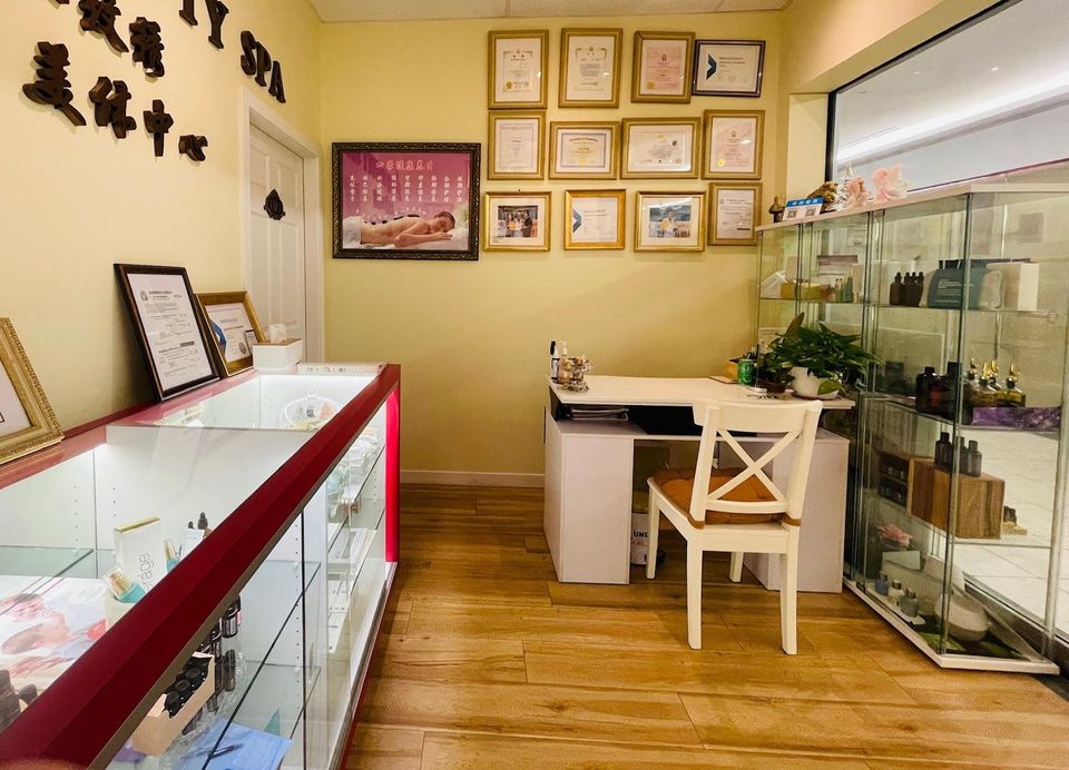 Photo 1 at 3145 - 4000 No.3 Road, West Cambie, Richmond