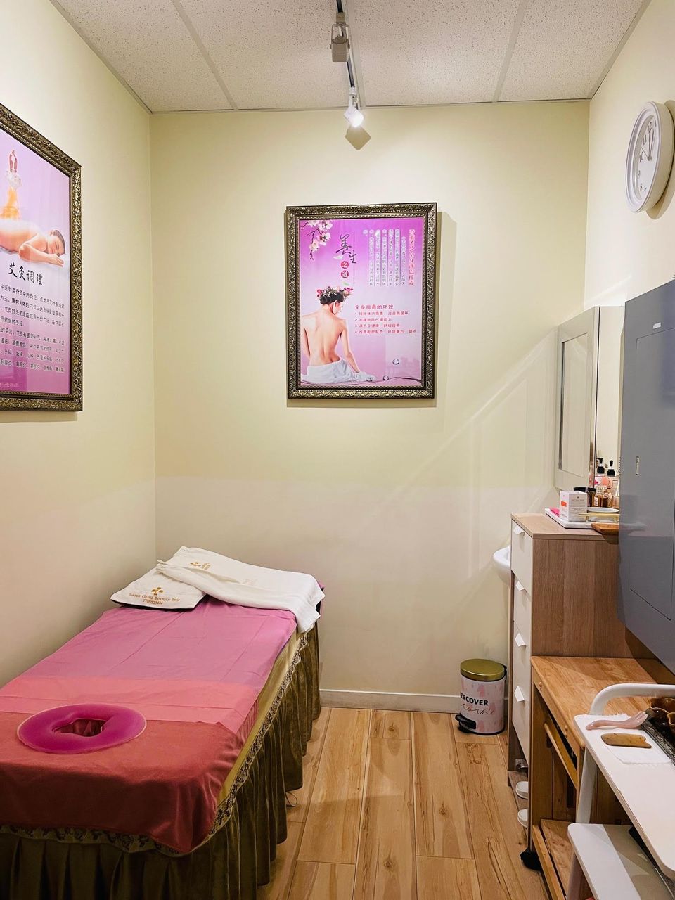 Photo 12 at 3145 - 4000 No.3 Road, West Cambie, Richmond