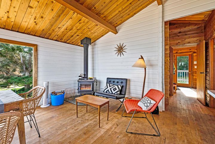 Photo 15 at 579 Bayview Drive, Mayne Island, Islands-Van. & Gulf