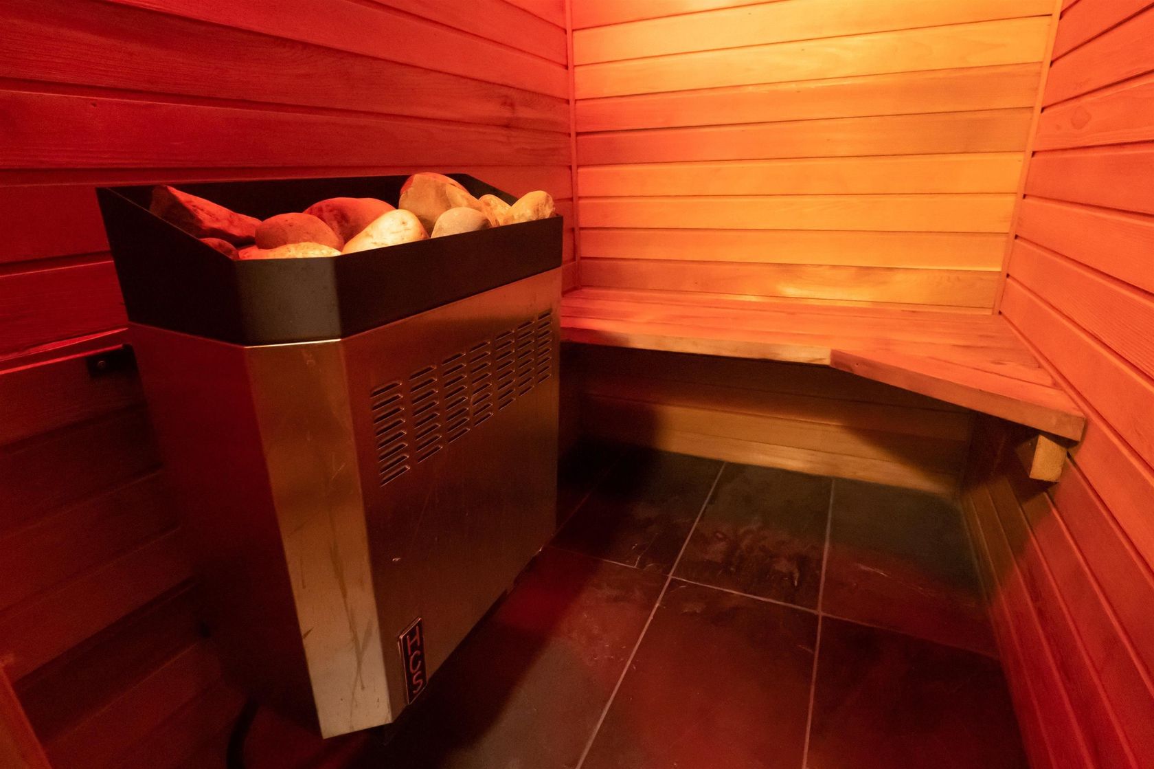 Photo 4 at 4 - 20649 Edelweiss Drive, Hemlock, Mission Photo 4 at 4 - 20649 Edelweiss Drive, Hemlock, Mission